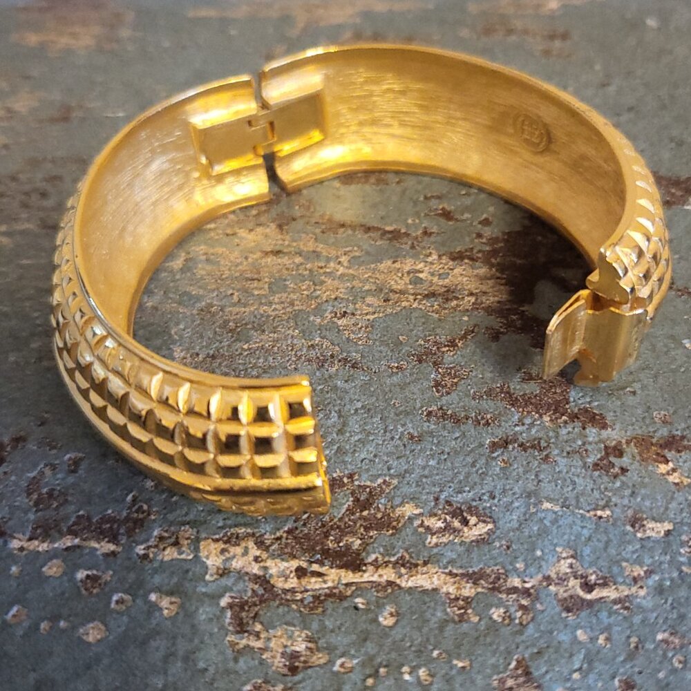 Vintage Gold Givenchy Bracelet - Picture 4 of 6